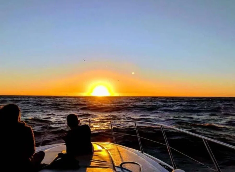 Nusa Penida: Sunset Manta & Crystal Bay Snorkel with Dinner Gallery Image 3